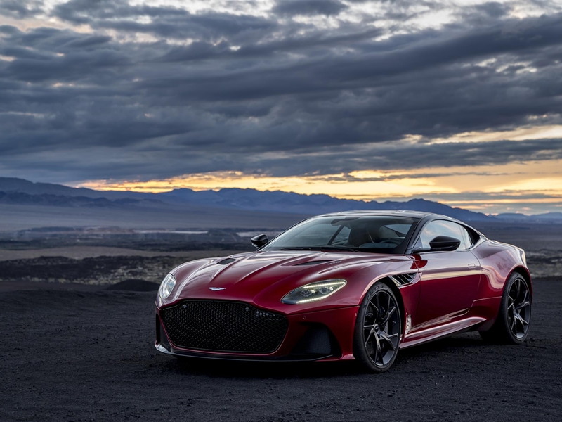 DBS Superleggera الجديدة ... سيارة جايمس بوند الجديدة